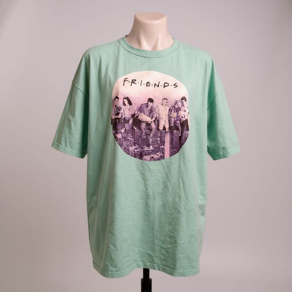 Friends Women's The TV Show Sitcom The Whole Gang T-shirt Green Size 3XL Vintage - Picture 2 of 8